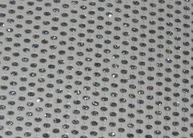 ประเทศจีน Eco Pvc Material Perforated Leather Fabric การออกแบบ Punching Hole Microfiber โรงงาน